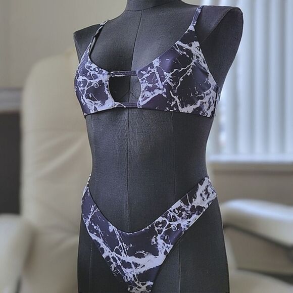 Lot of 2 | Zaful tie-dye bikini sets - Picture 2 of 9